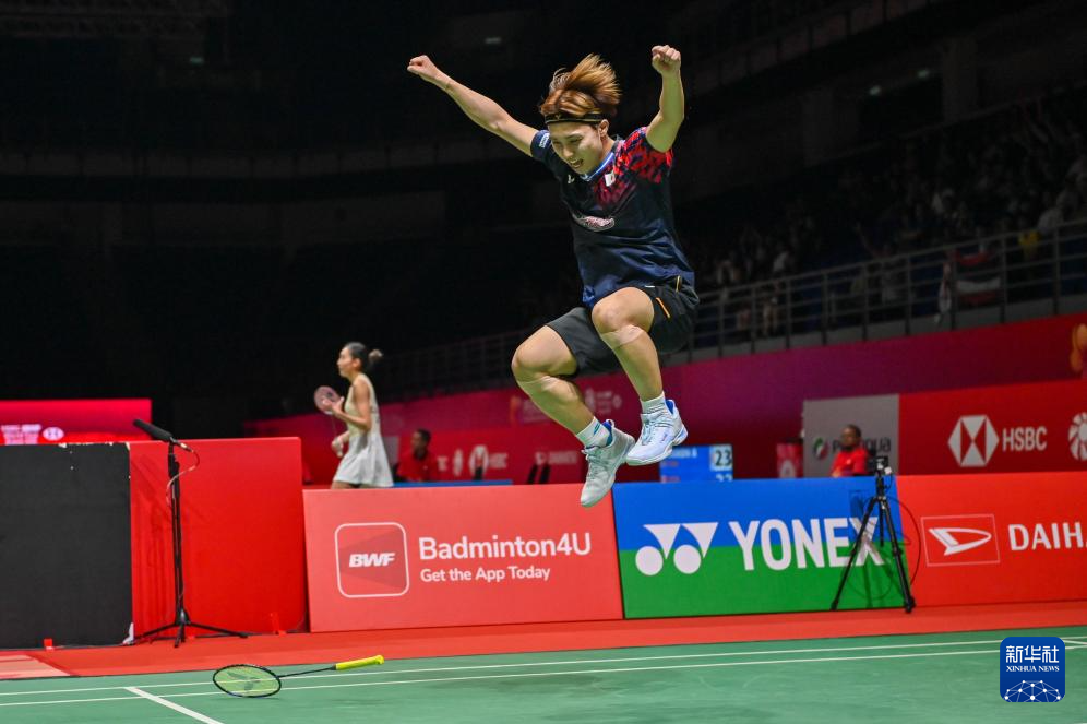 一次次将球 一次次将球