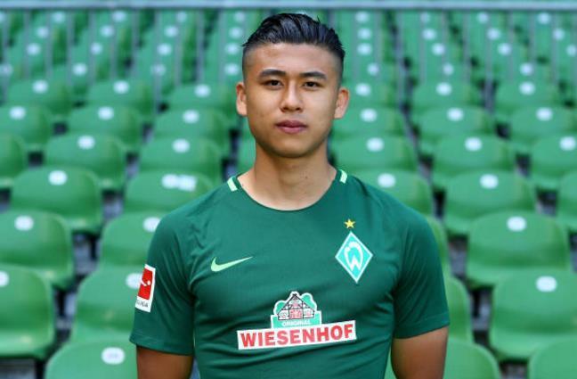 对于中国足 对于中国足