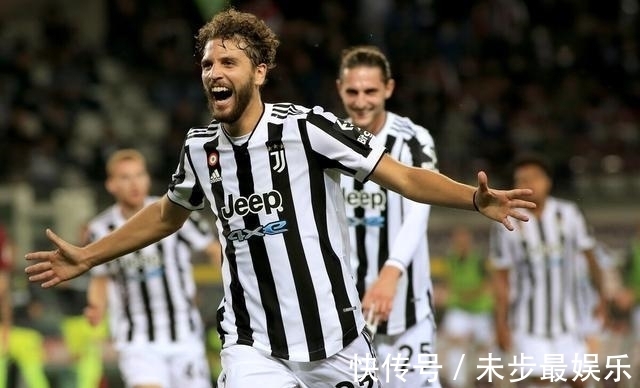 手同台竞技 手同台竞技