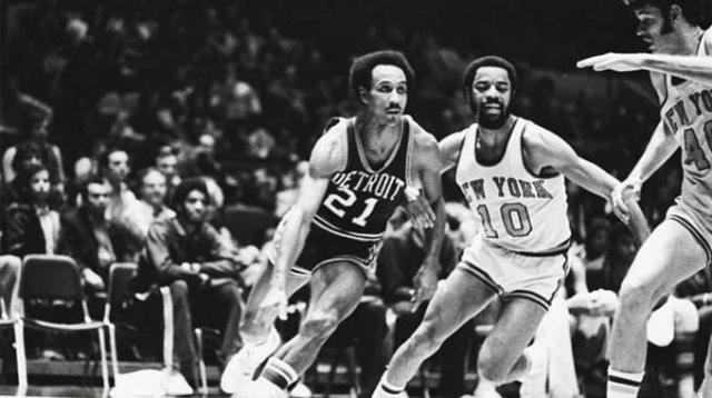 硬的防守迫 硬的防守迫