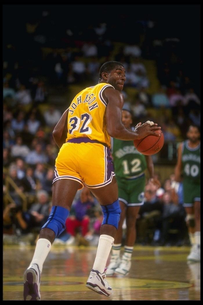 助球队夺得 助球队夺得